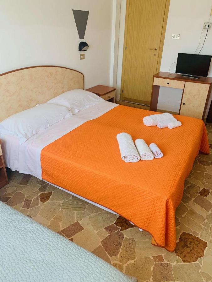 Hotel Ariosto Rimini Eksteriør bilde